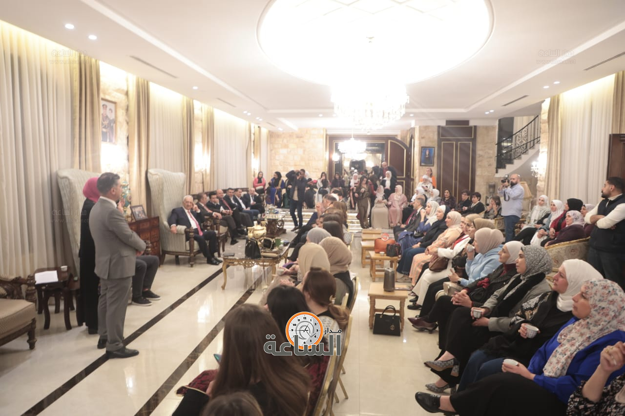 Madar Al-Saa Images 0.48776572255346906