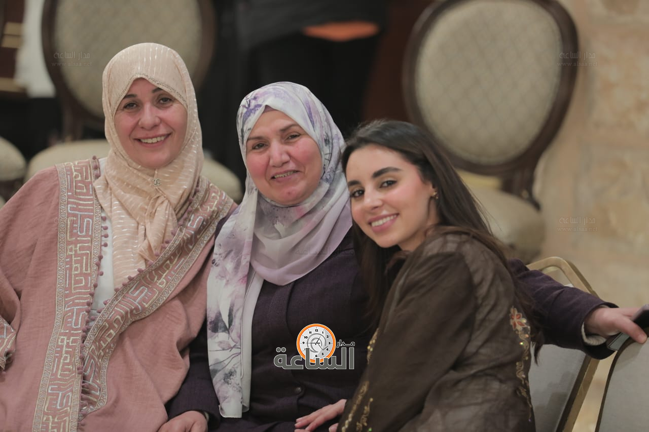 Madar Al-Saa Images 0.8702115363045169