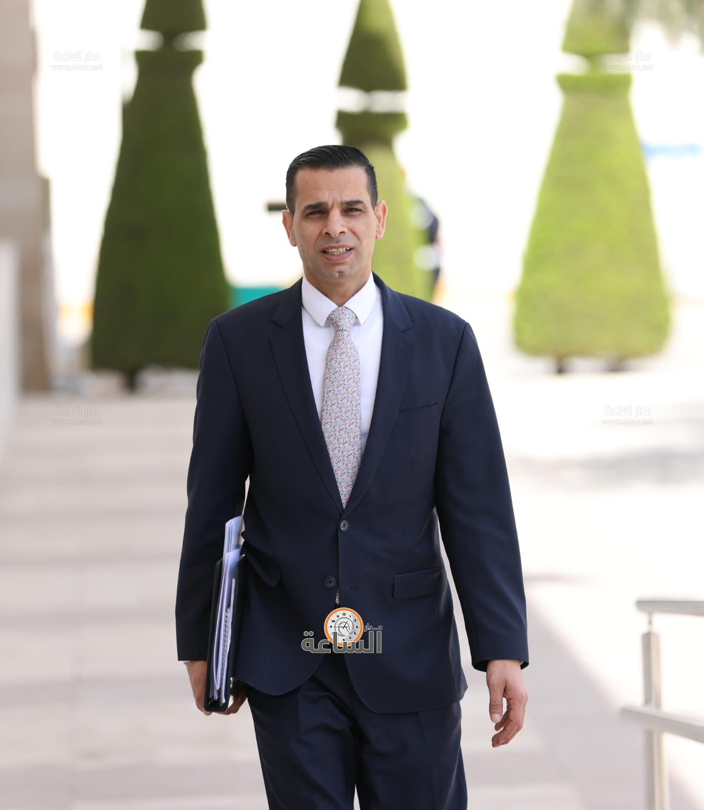 Madar Al-Saa Images 0.80696655895984