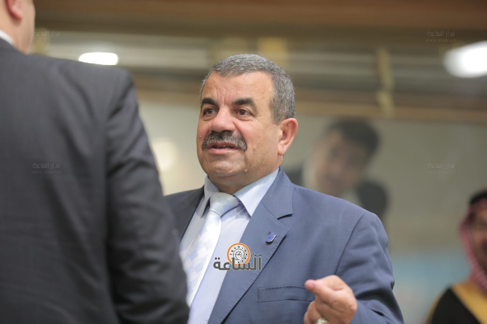 Madar Al-Saa Images 0.549261860889174