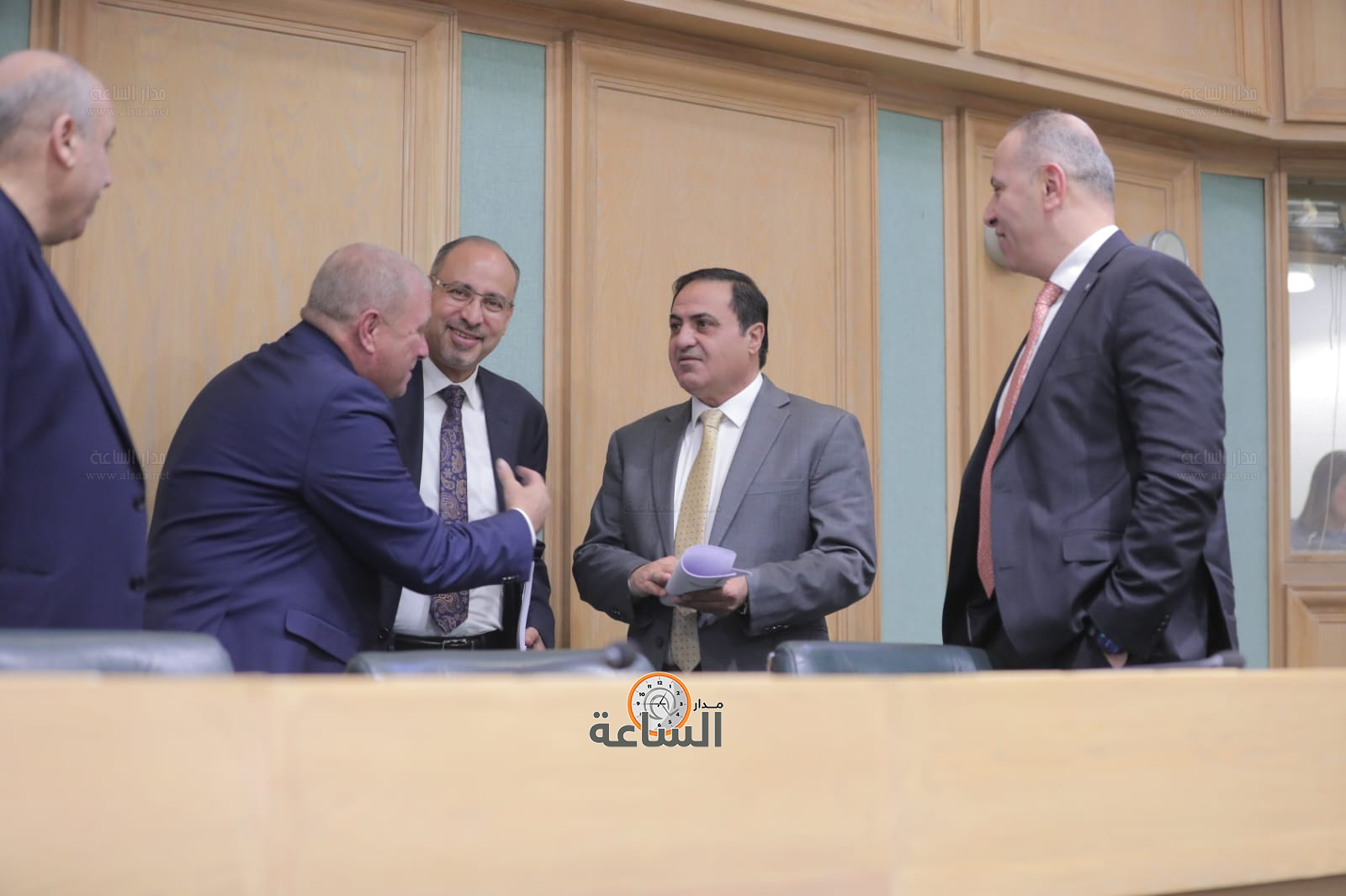 Madar Al-Saa Images 0.07407257142983603