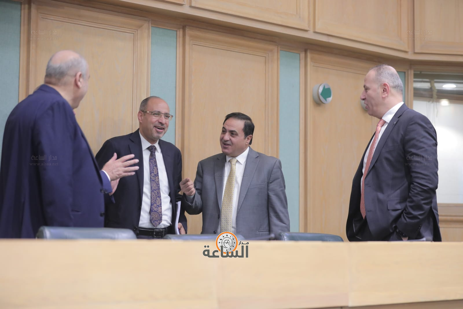 Madar Al-Saa Images 0.21091621096060242