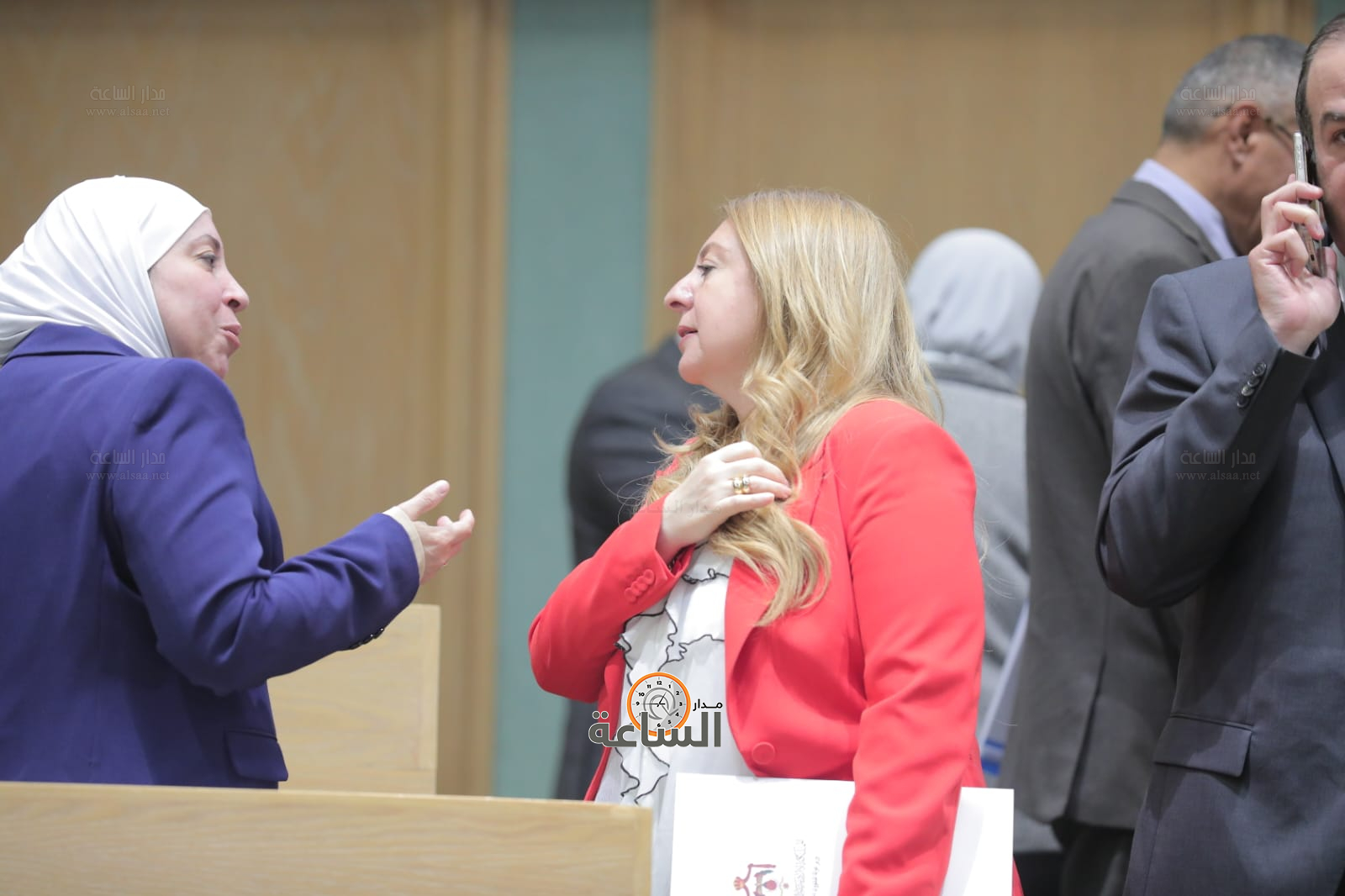 Madar Al-Saa Images 0.4619295454293628