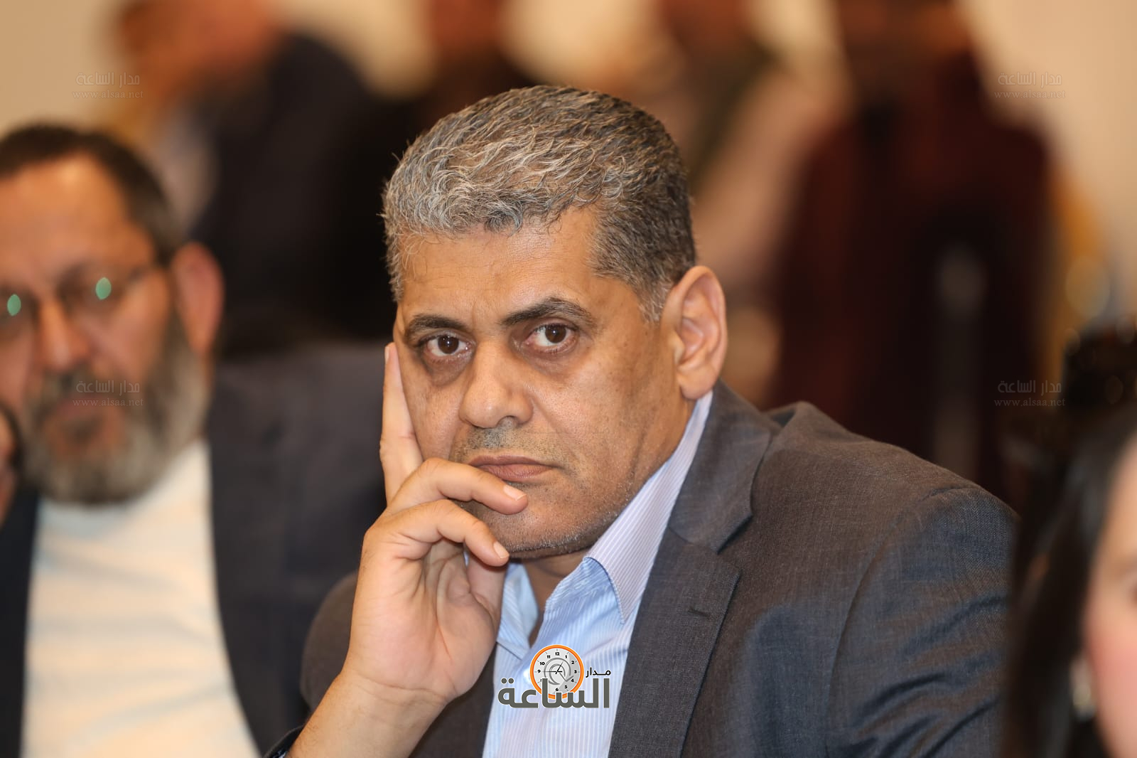 Madar Al-Saa Images 0.20366738921044103