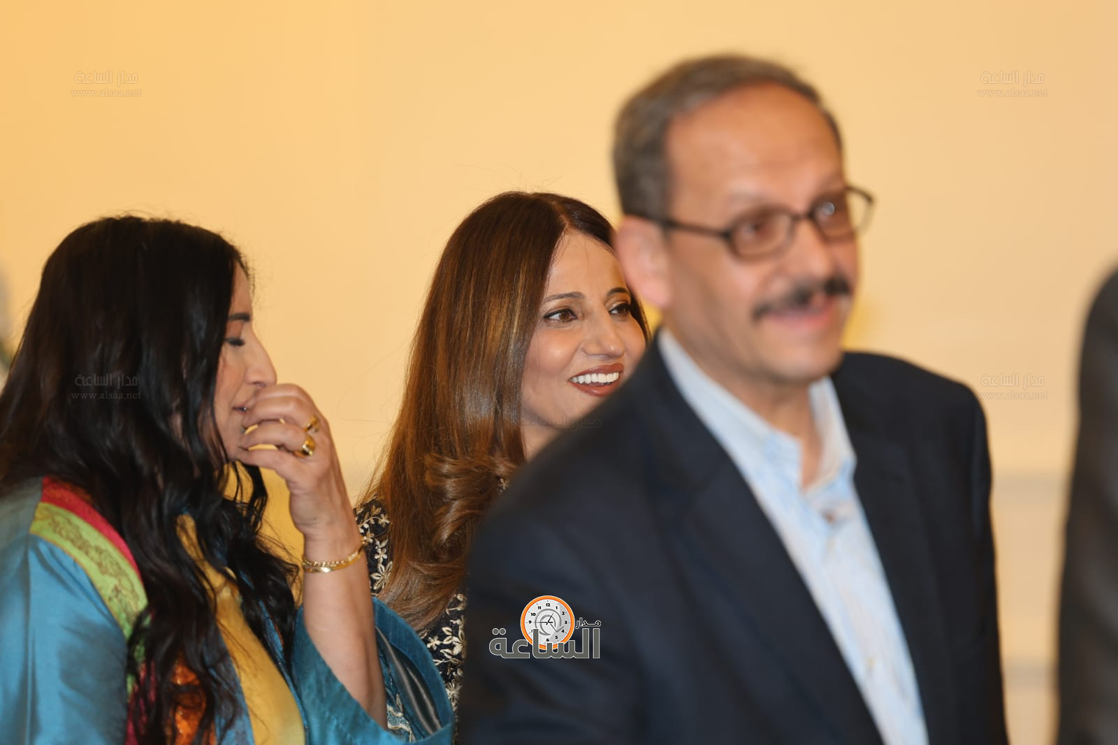 Madar Al-Saa Images 0.3601512788812593