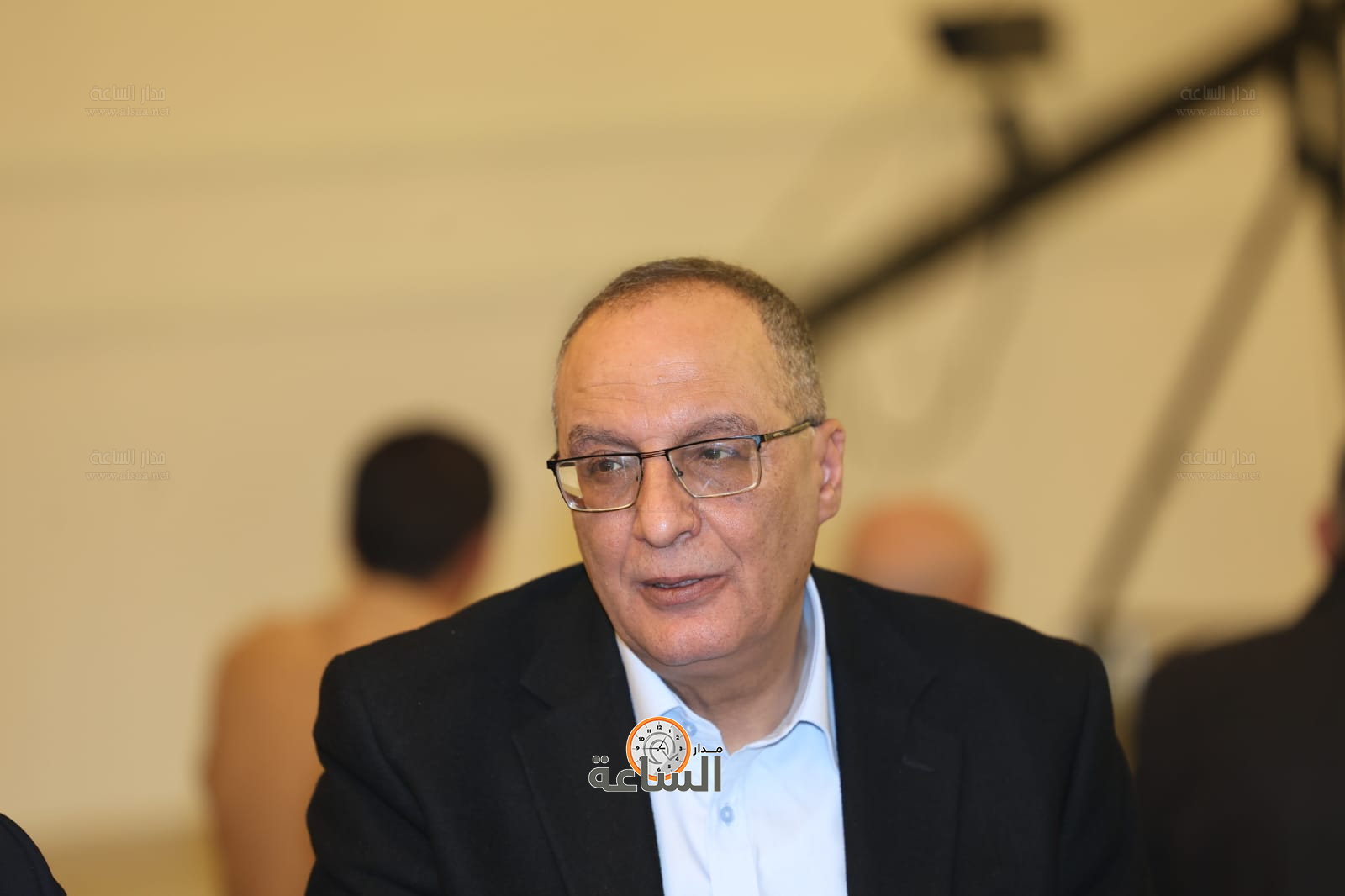 Madar Al-Saa Images 0.21868110927502715