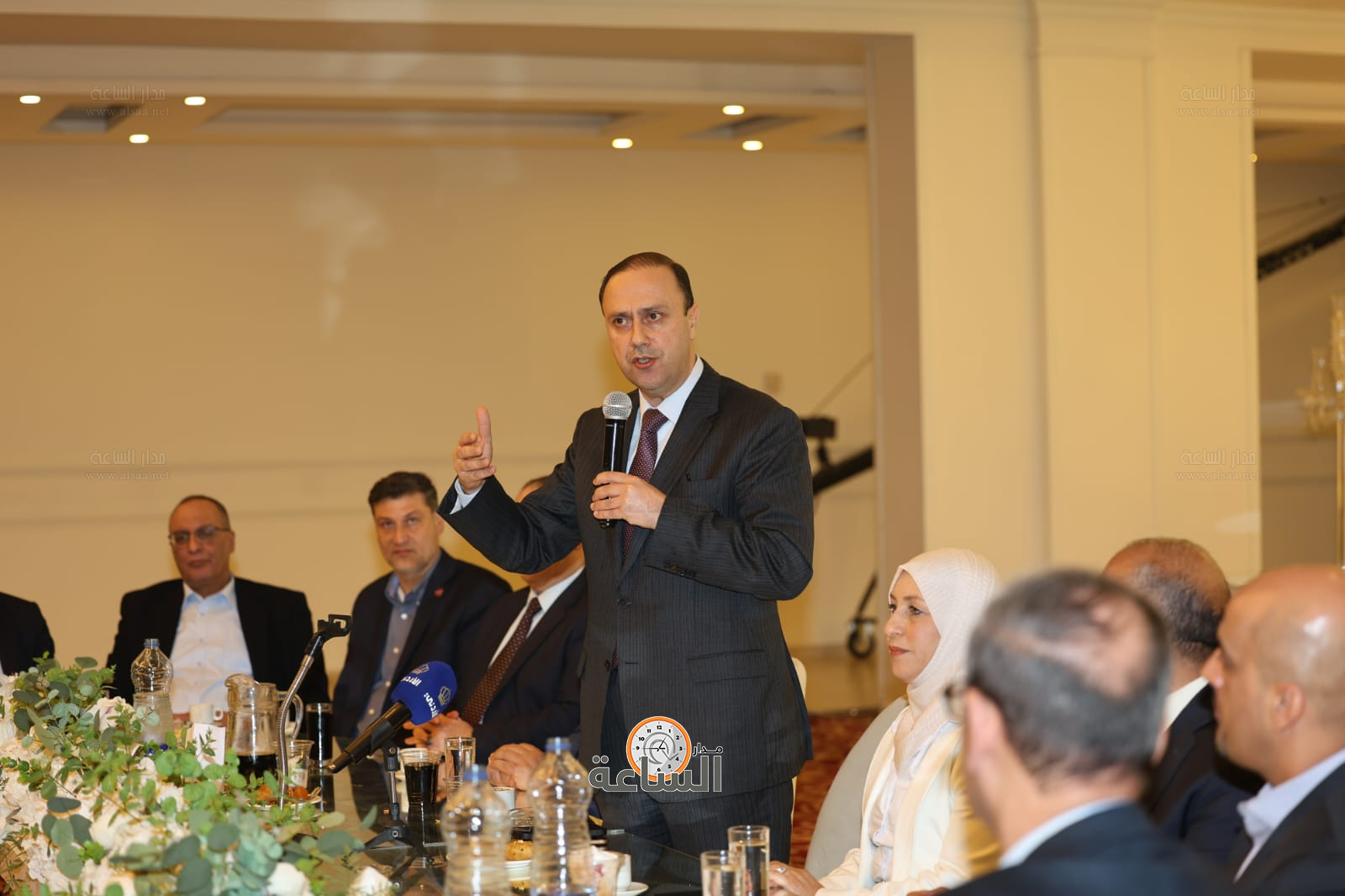 Madar Al-Saa Images 0.18419182873573092