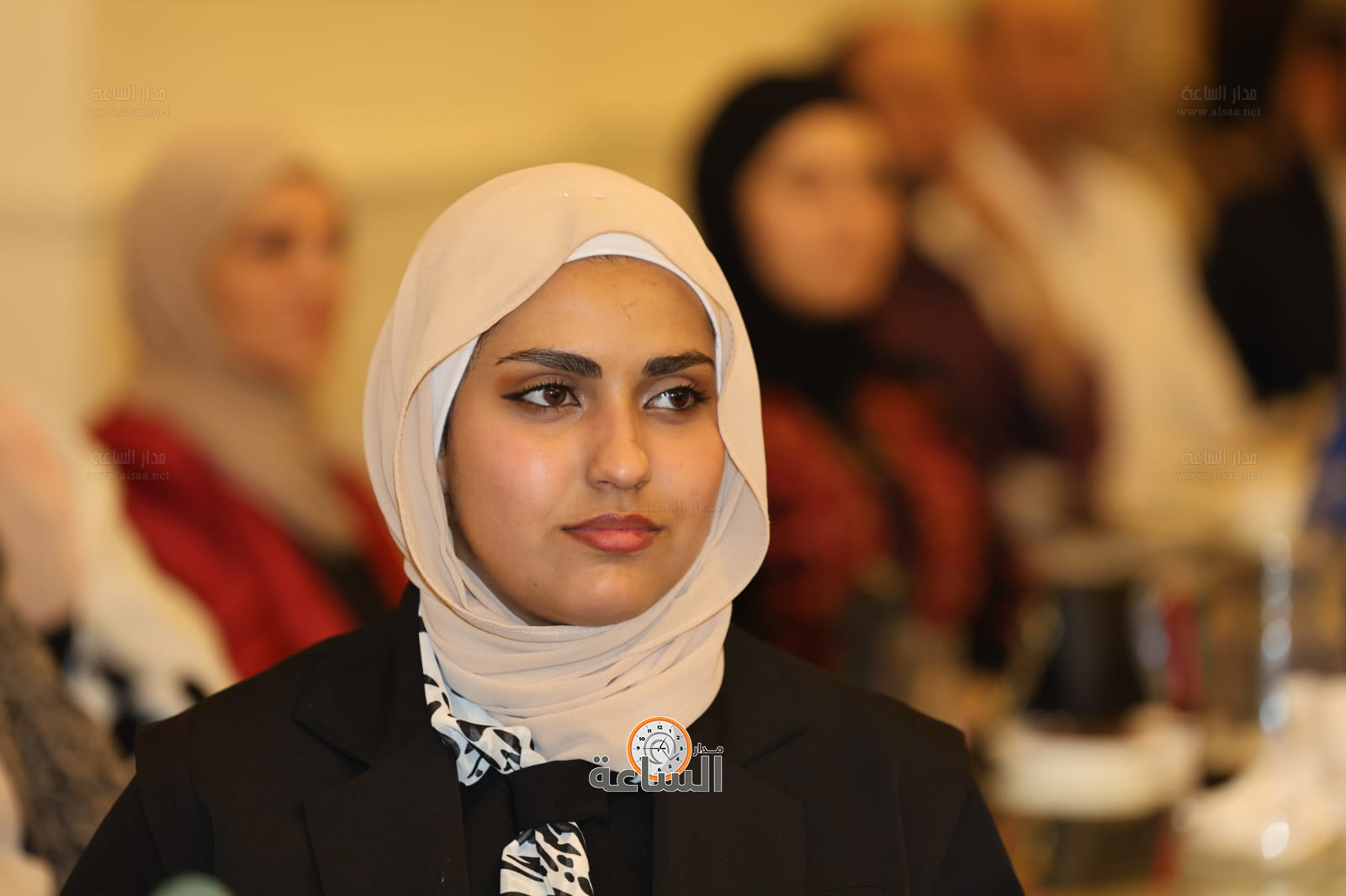 Madar Al-Saa Images 0.16925237178774877