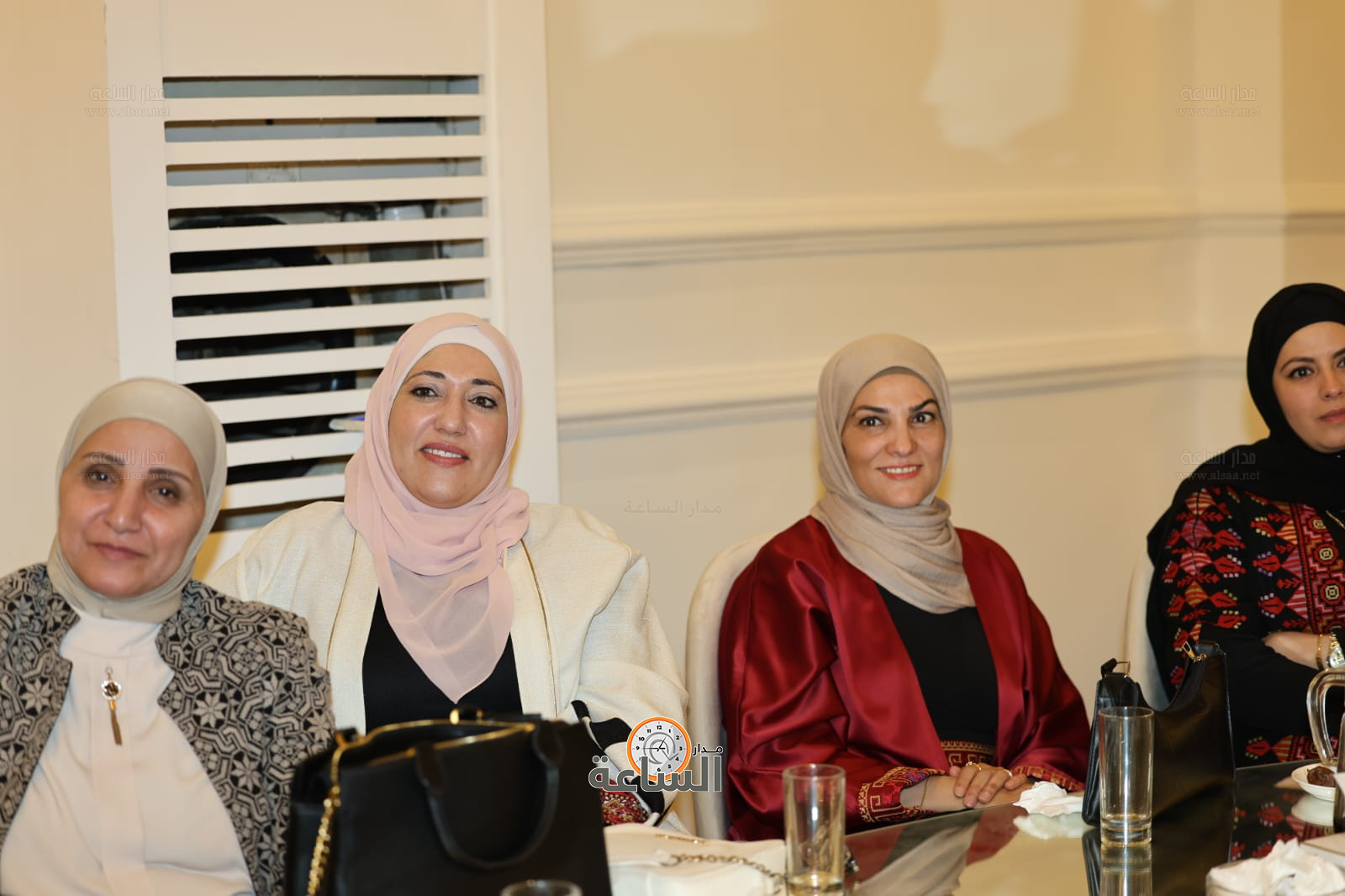 Madar Al-Saa Images 0.8809207795039526