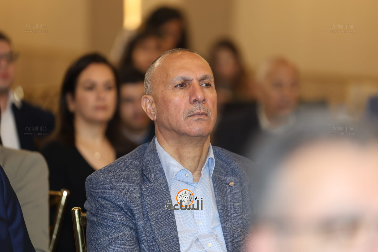 Madar Al-Saa Images 0.086240231986489