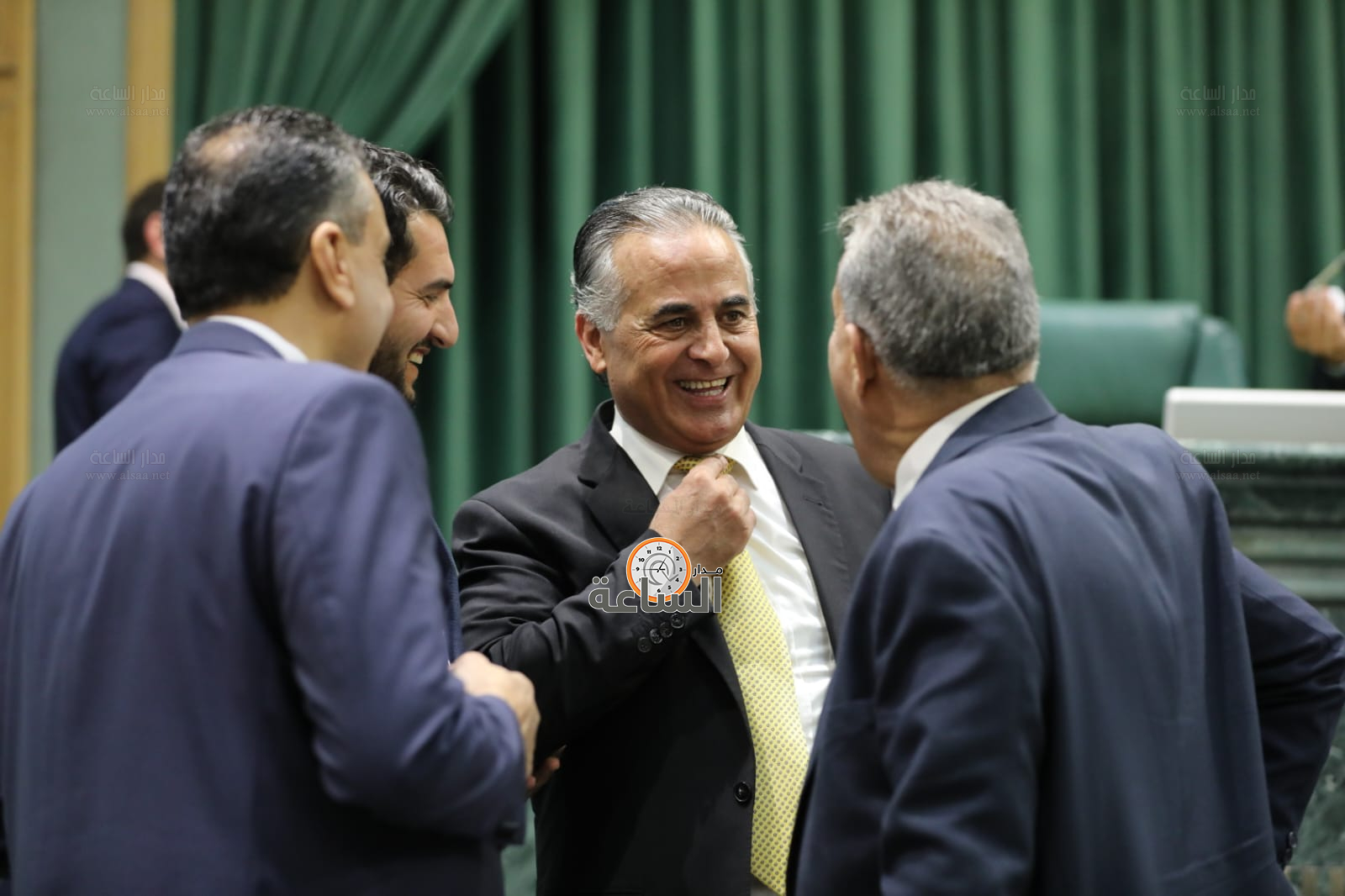 Madar Al-Saa Images 0.4565259772640473