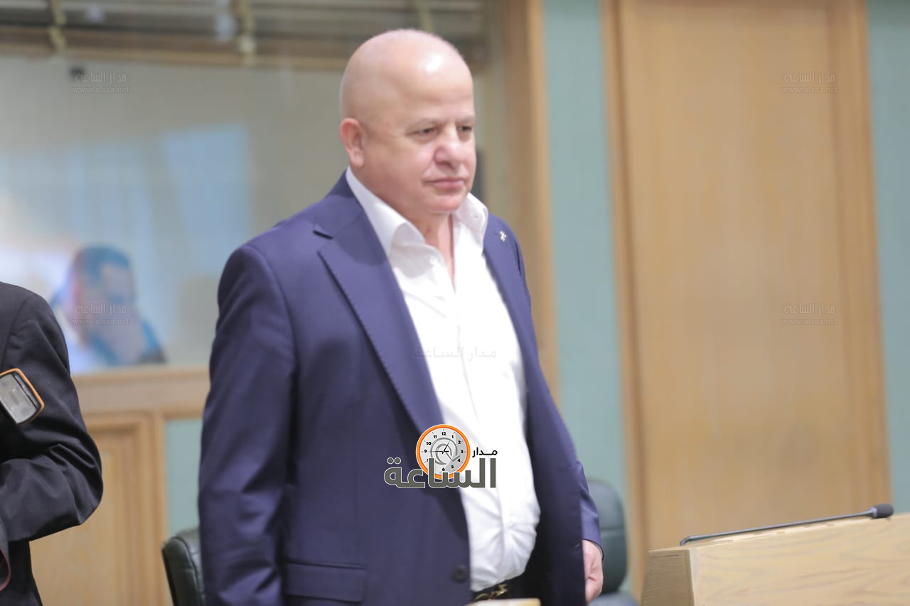 Madar Al-Saa Images 0.7689373620998183