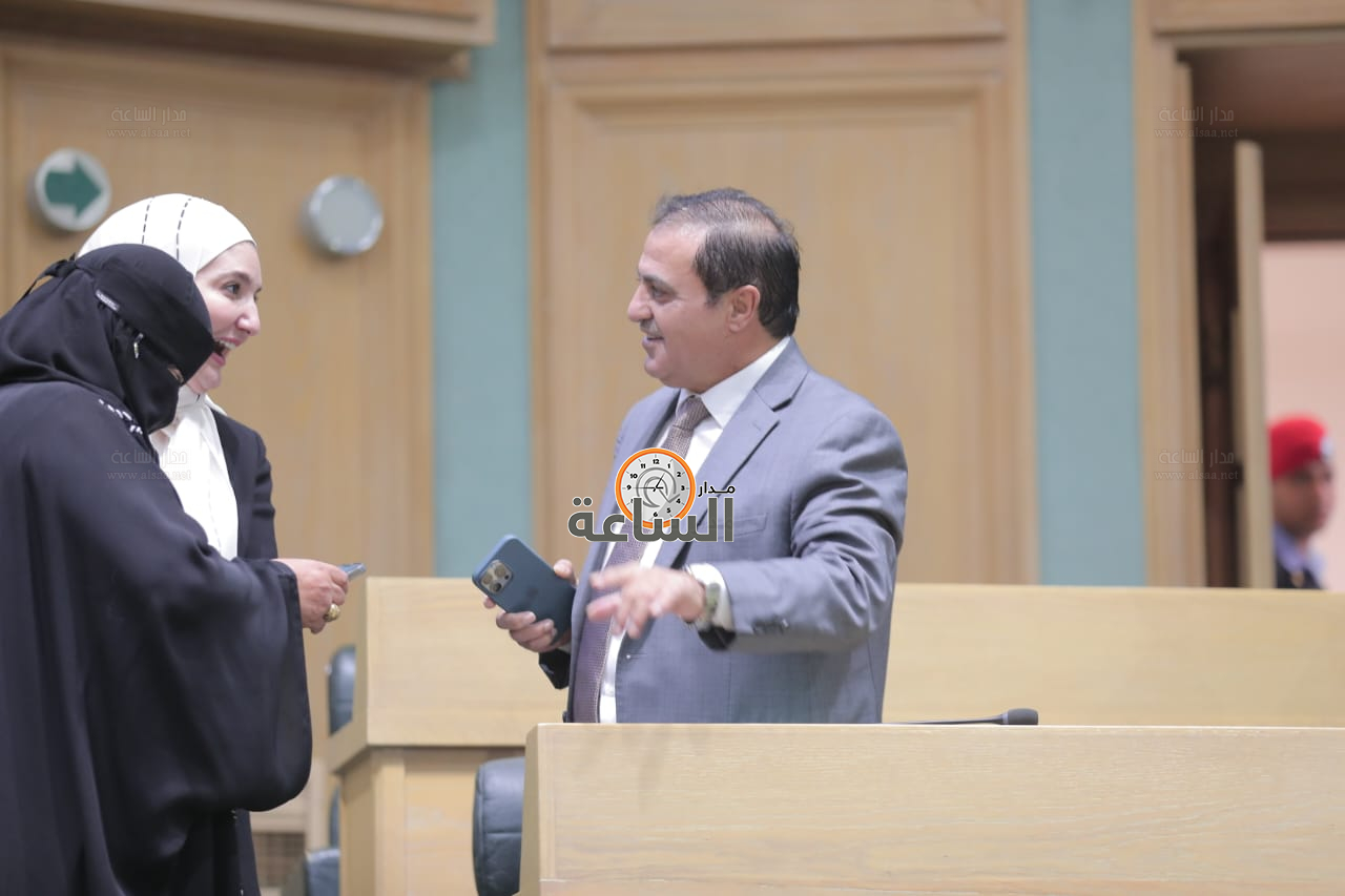 Madar Al-Saa Images 0.9520449834310758