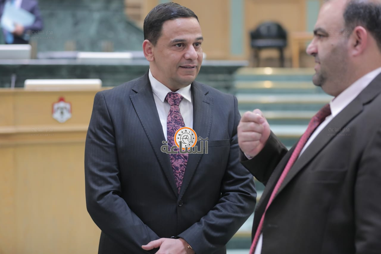 Madar Al-Saa Images 0.6515146395078542