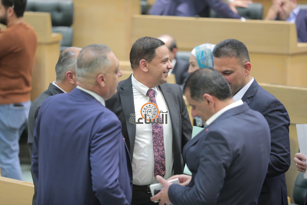 Madar Al-Saa Images 0.6314499980573915