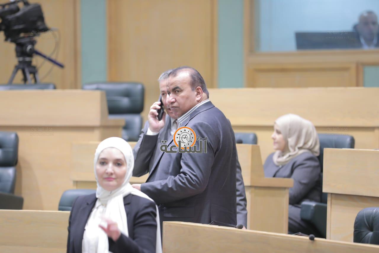 Madar Al-Saa Images 0.30746783775821673