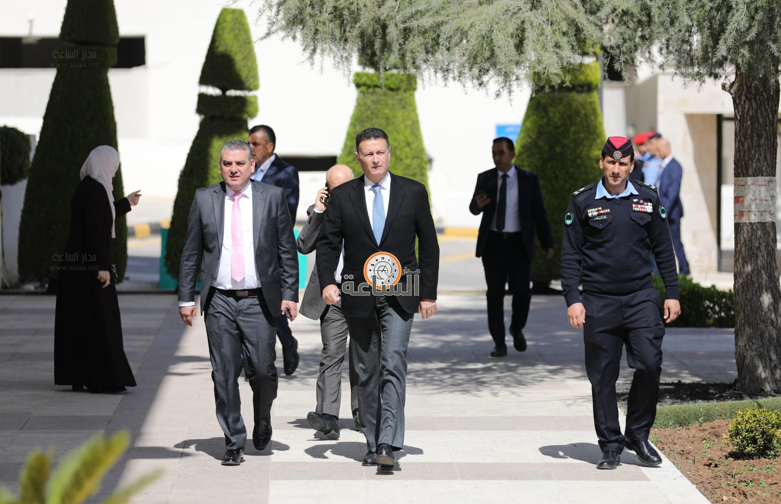 Madar Al-Saa Images 0.2151159032046377