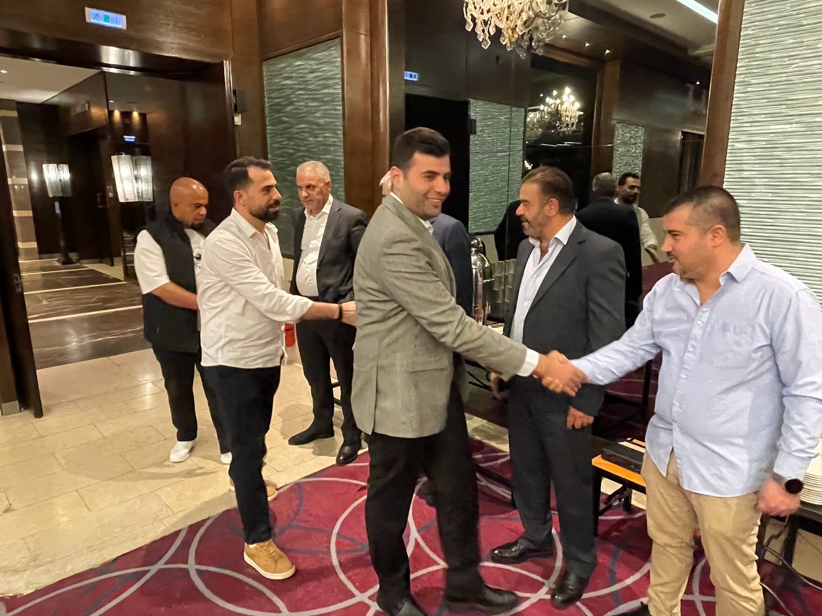 Madar Al-Saa Images 0.057927648308973456