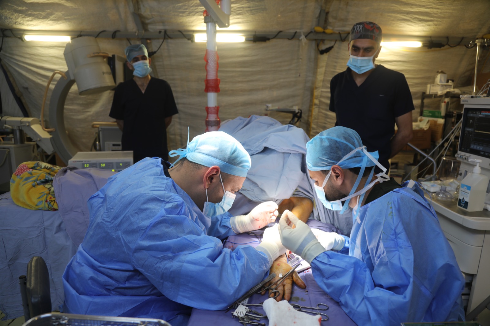 Madar Al-Saa Images 0.014476617913266043