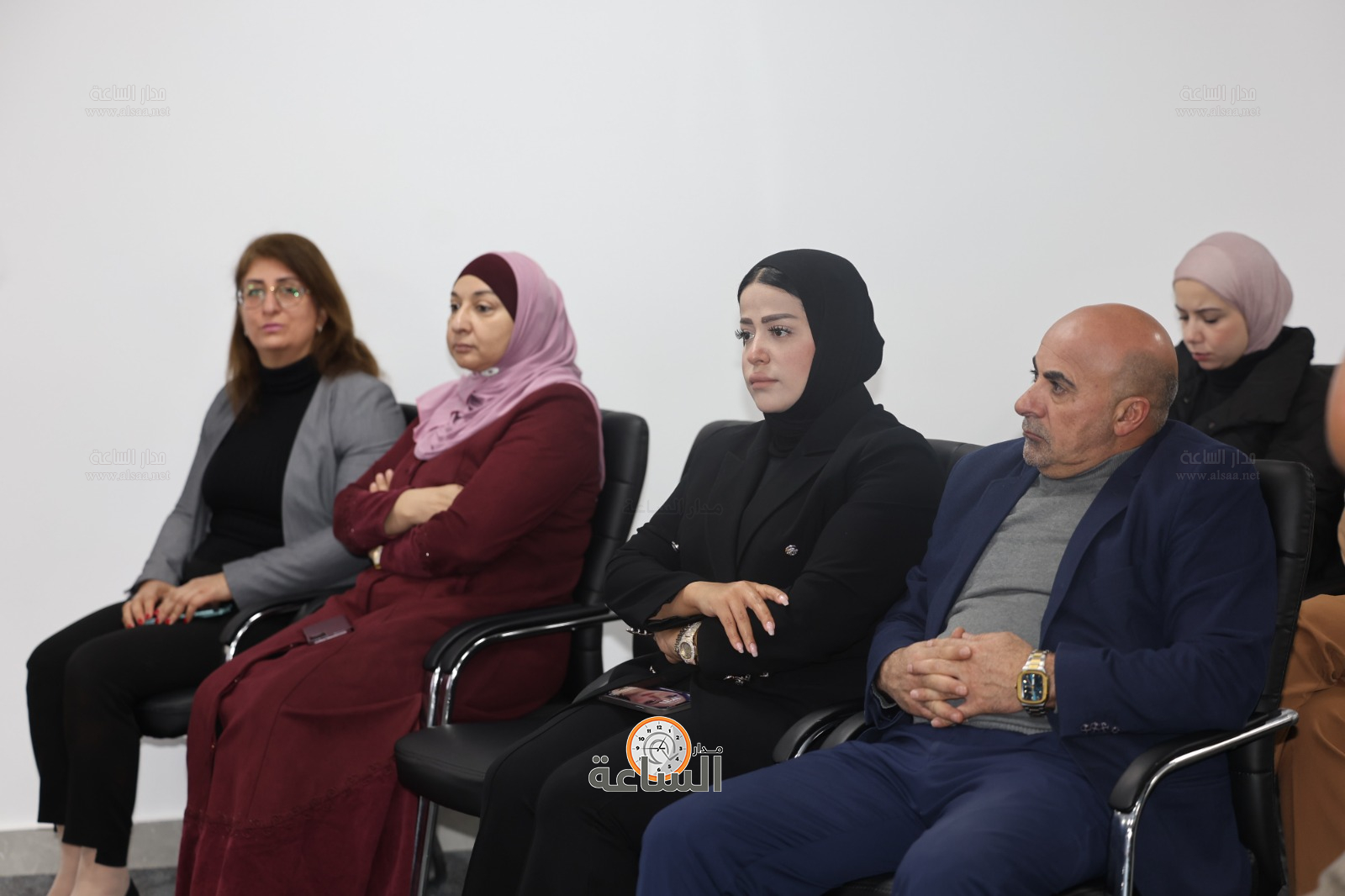 Madar Al-Saa Images 0.6186885038729515