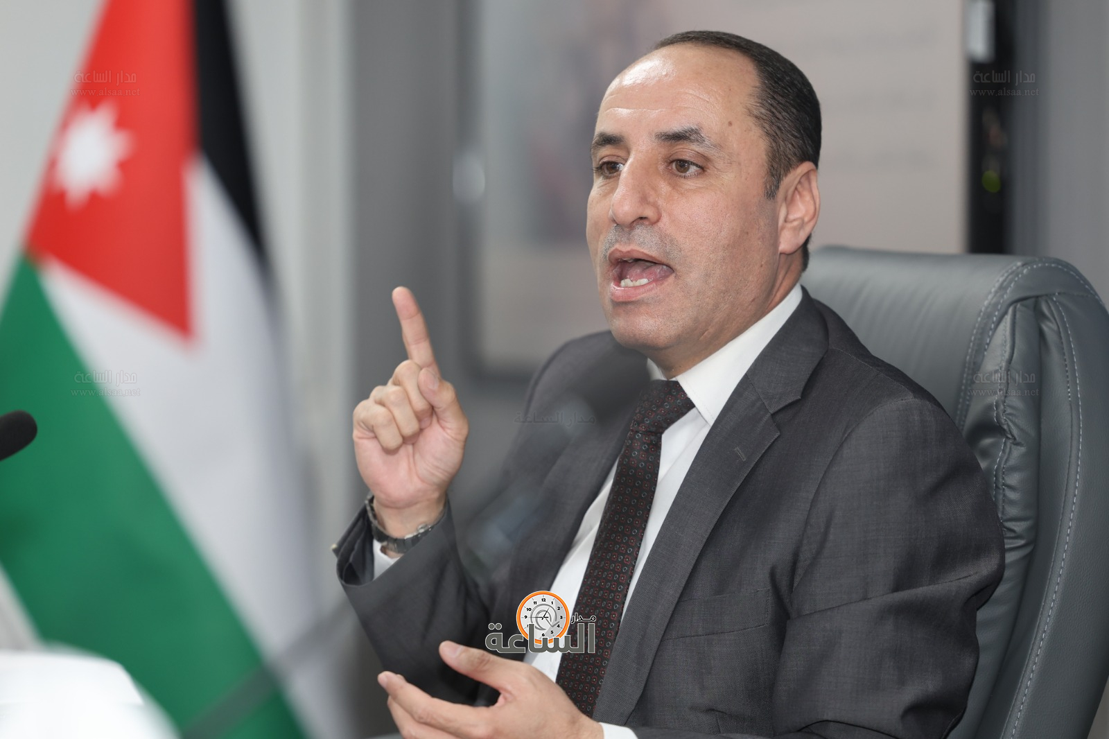 Madar Al-Saa Images 0.5155333810990628