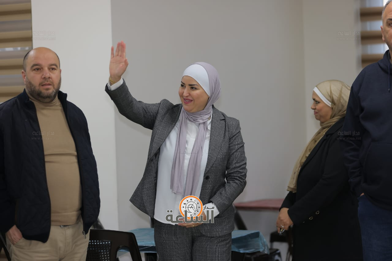 Madar Al-Saa Images 0.35717512591071876