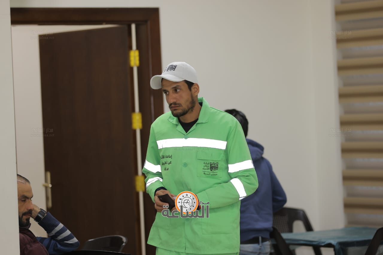 Madar Al-Saa Images 0.33255880567924256