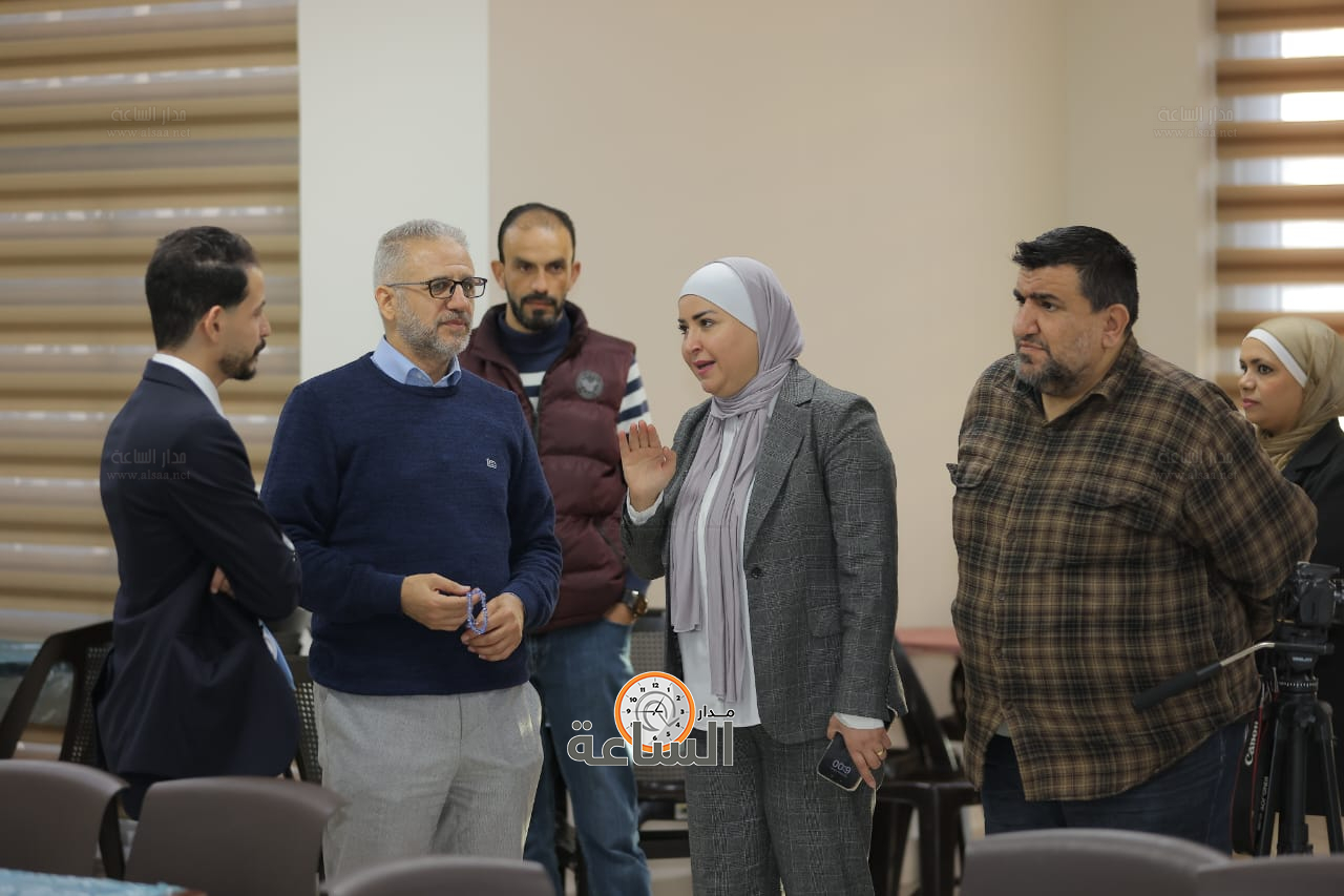 Madar Al-Saa Images 0.775433570349378