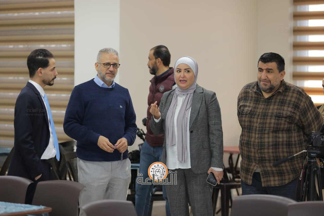 Madar Al-Saa Images 0.7280783119394227