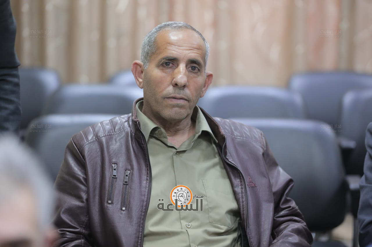 Madar Al-Saa Images 0.450483475908247