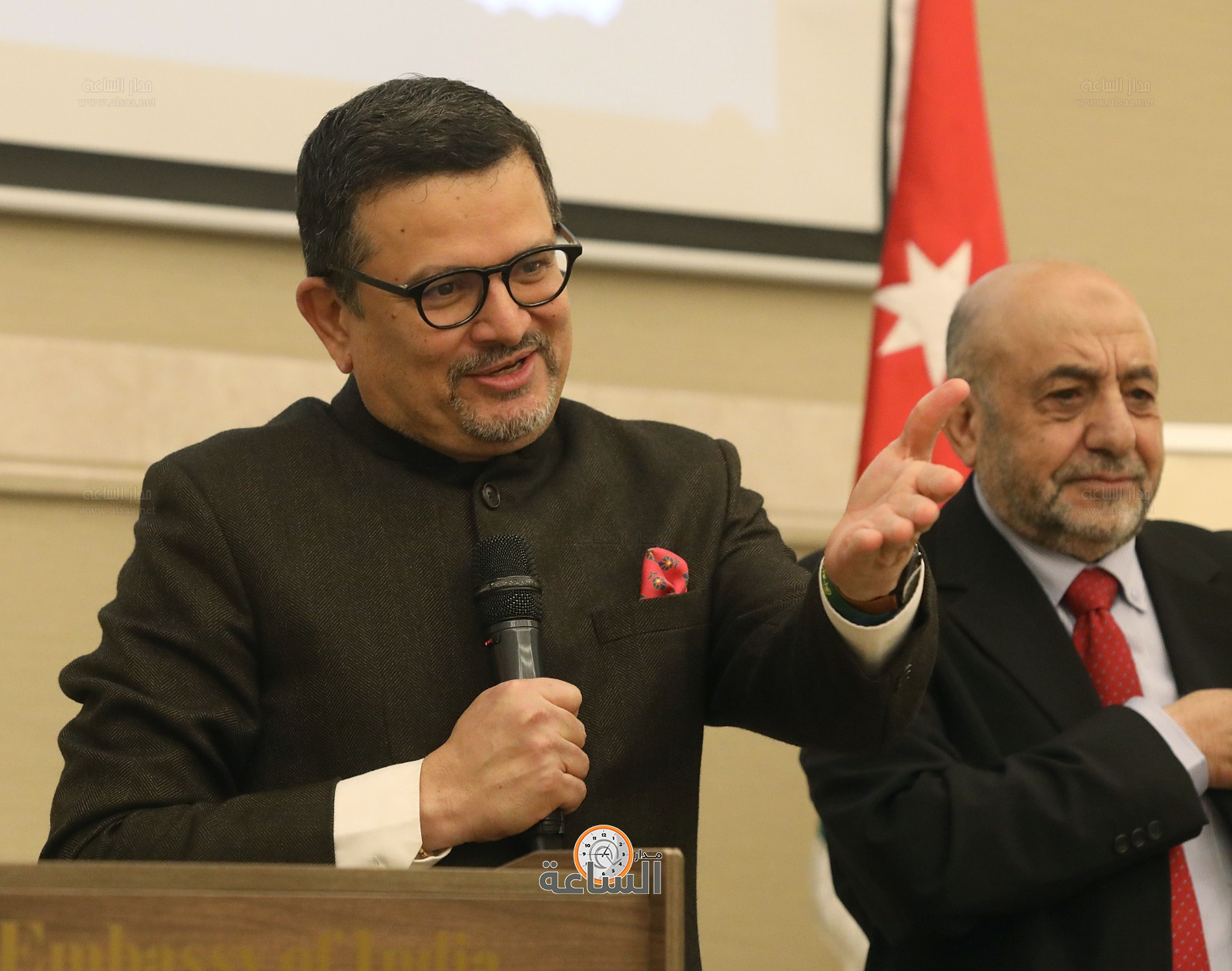 Madar Al-Saa Images 0.07721836843918672