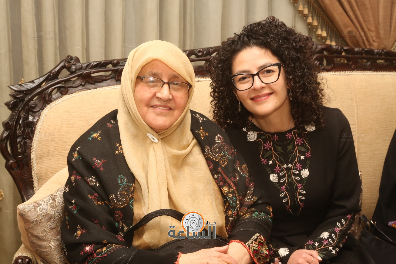 Madar Al-Saa Images 0.4061606240139437