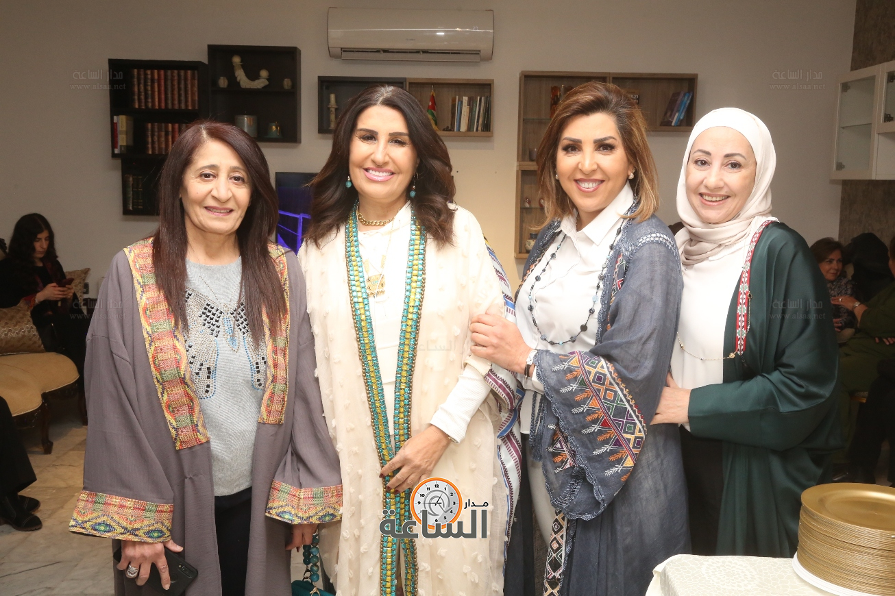 Madar Al-Saa Images 0.7096846510146759