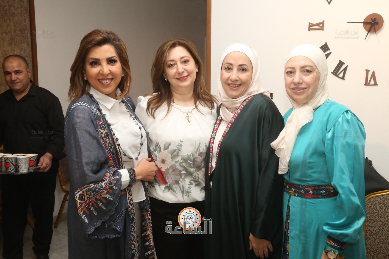 Madar Al-Saa Images 0.701477417175352