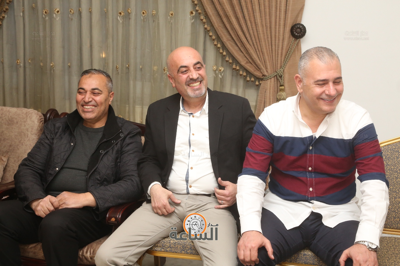 Madar Al-Saa Images 0.22269028684994807