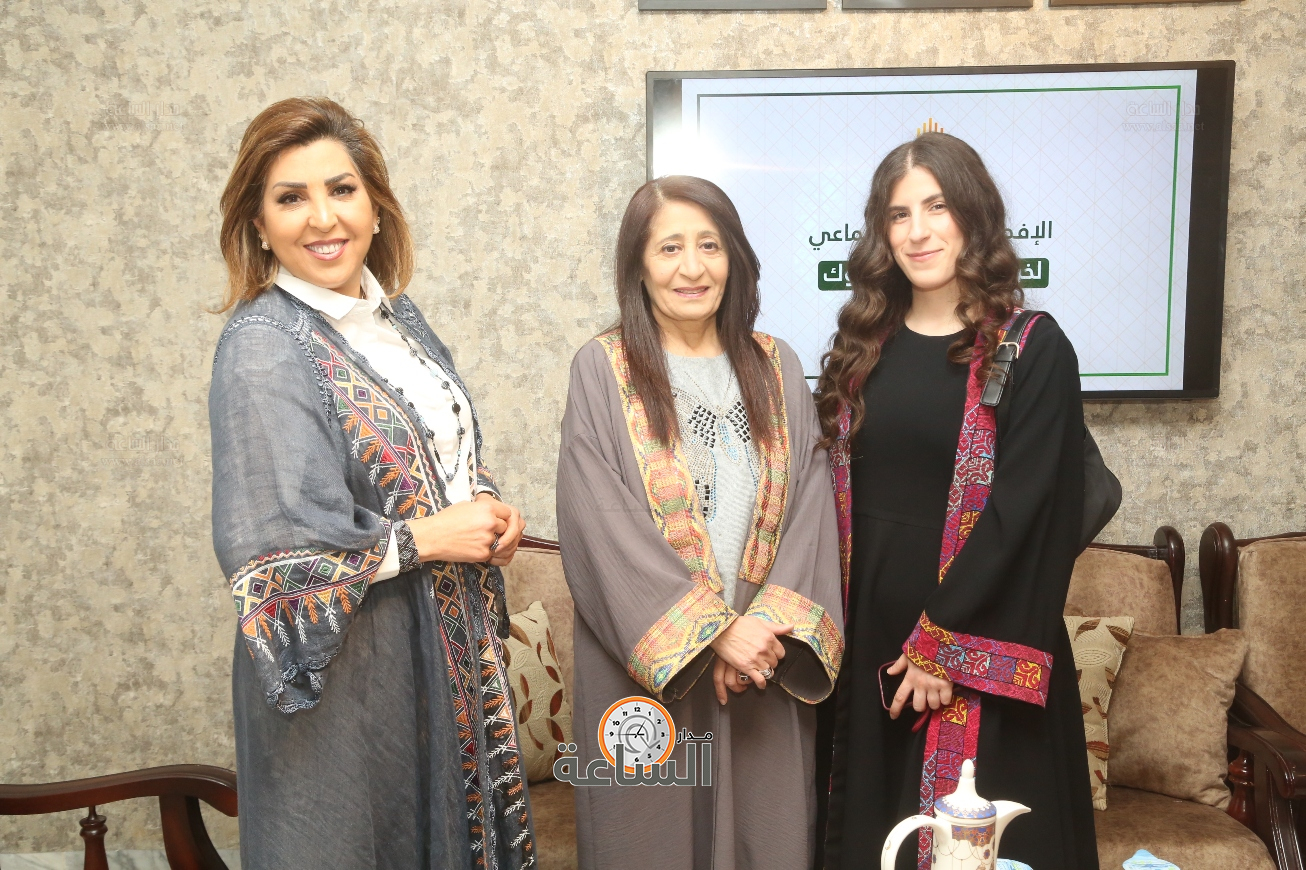 Madar Al-Saa Images 0.8348377251988188