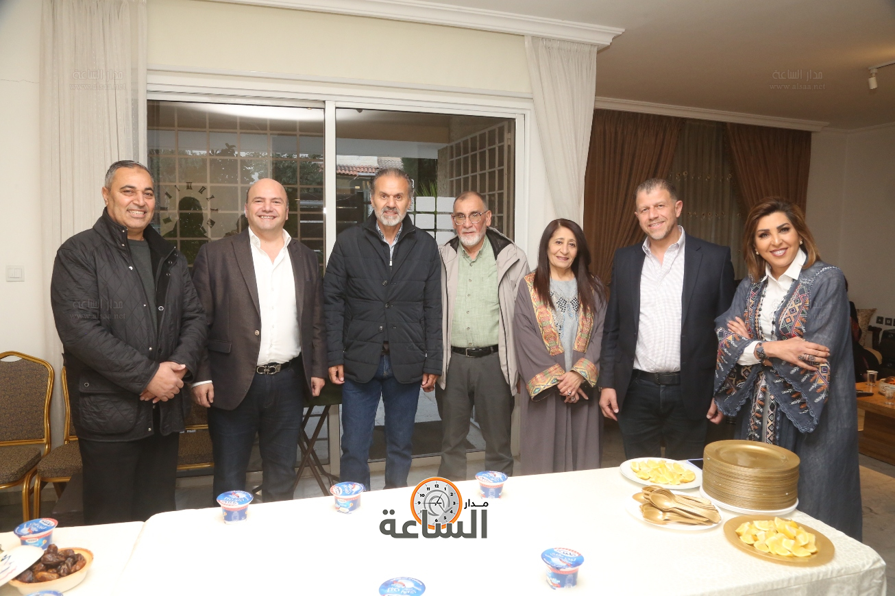 Madar Al-Saa Images 0.6473345943239419