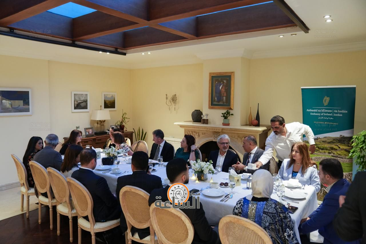 Madar Al-Saa Images 0.5864946946548313