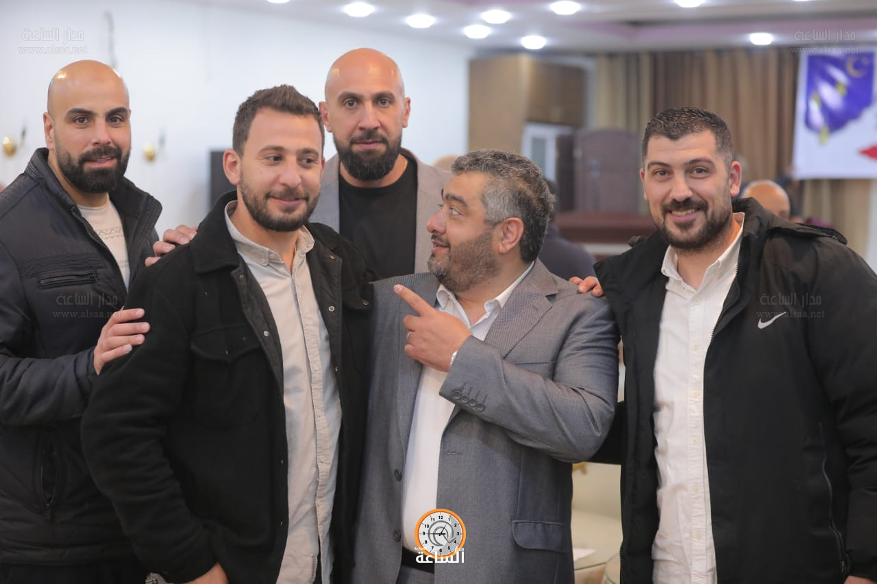 Madar Al-Saa Images 0.8411905885725823