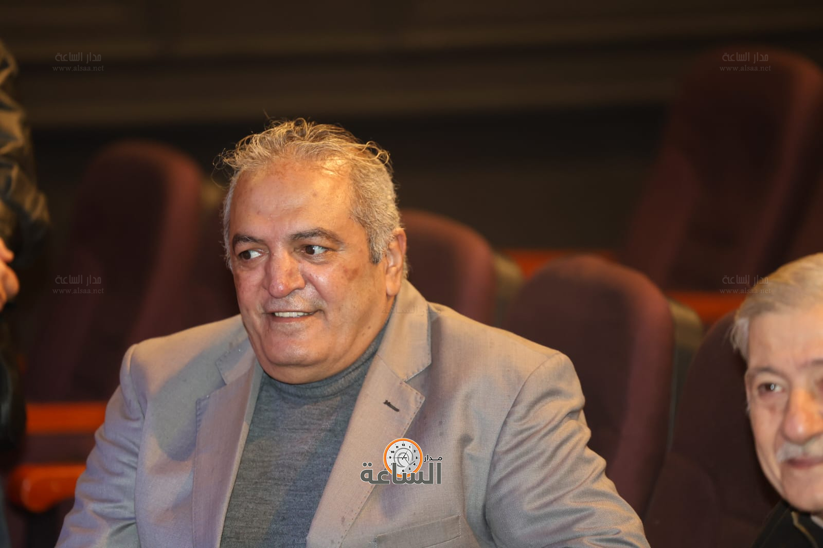 Madar Al-Saa Images 0.5487047360732198