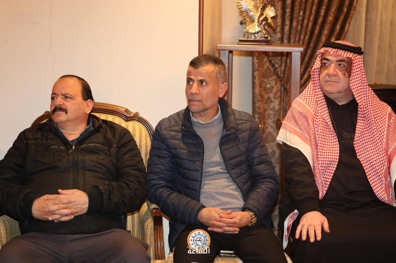 Madar Al-Saa Images 0.153438578773742