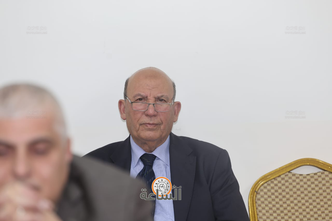 Madar Al-Saa Images 0.10779896431959313