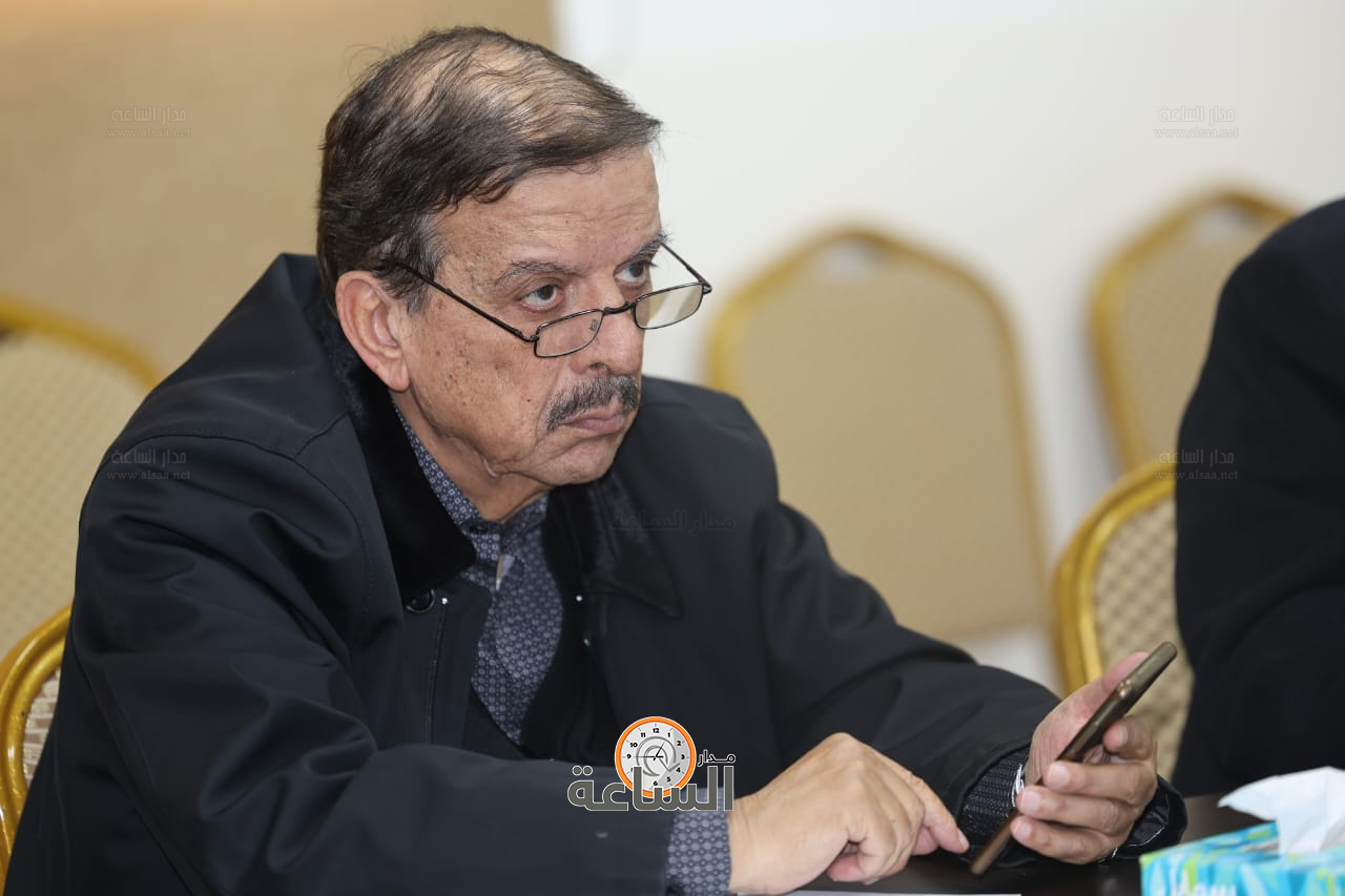 Madar Al-Saa Images 0.1799431077930349