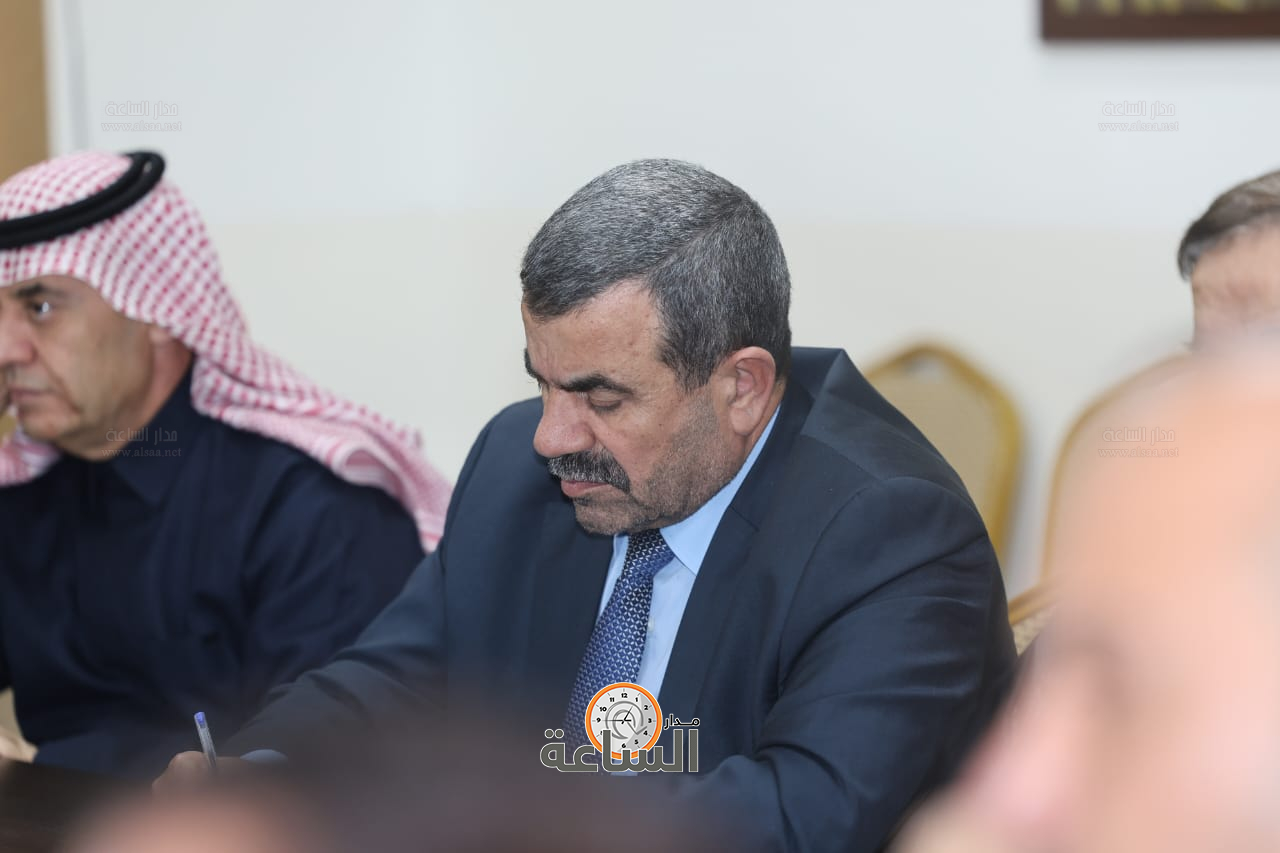 Madar Al-Saa Images 0.2207908058938901