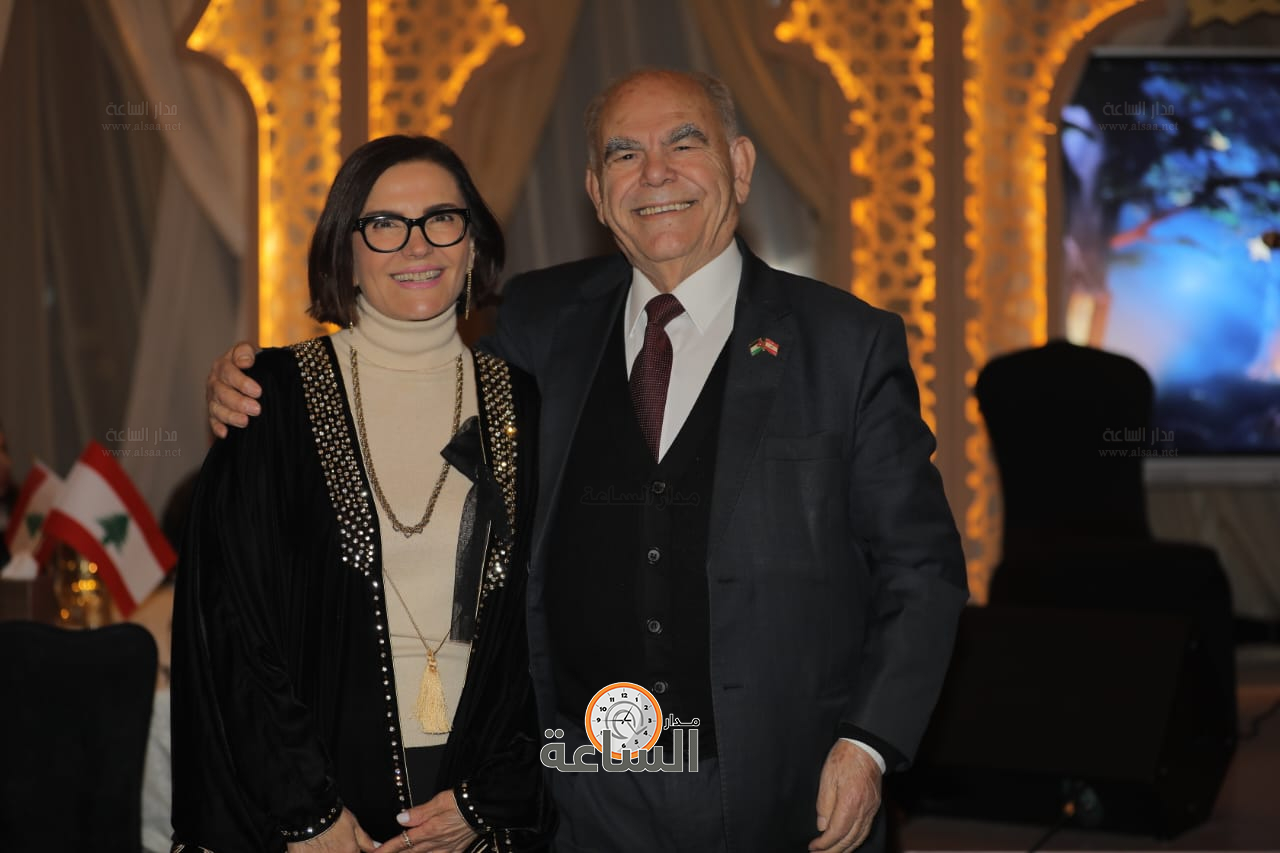 Madar Al-Saa Images 0.609362489058551