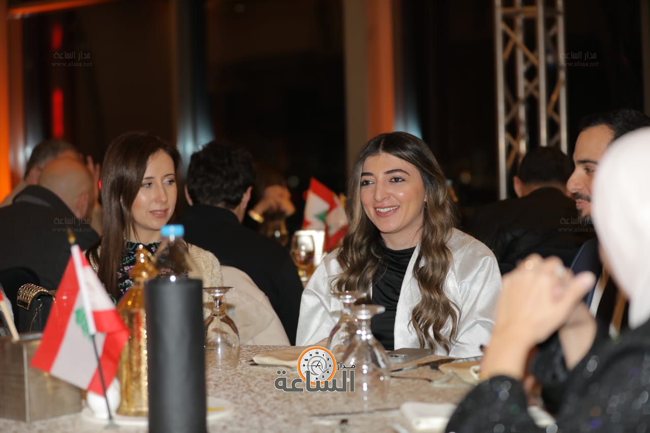 Madar Al-Saa Images 0.5590541463629943