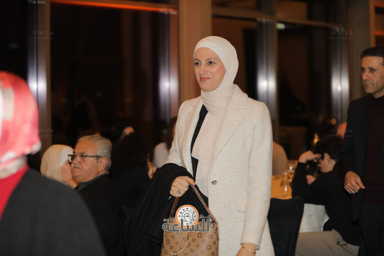 Madar Al-Saa Images 0.4576140367339907