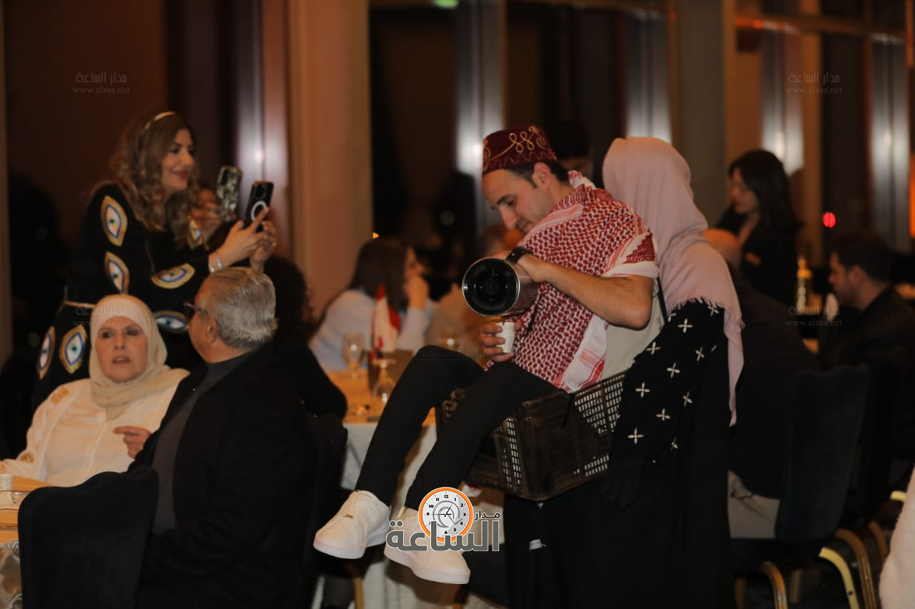 Madar Al-Saa Images 0.8654521173736733