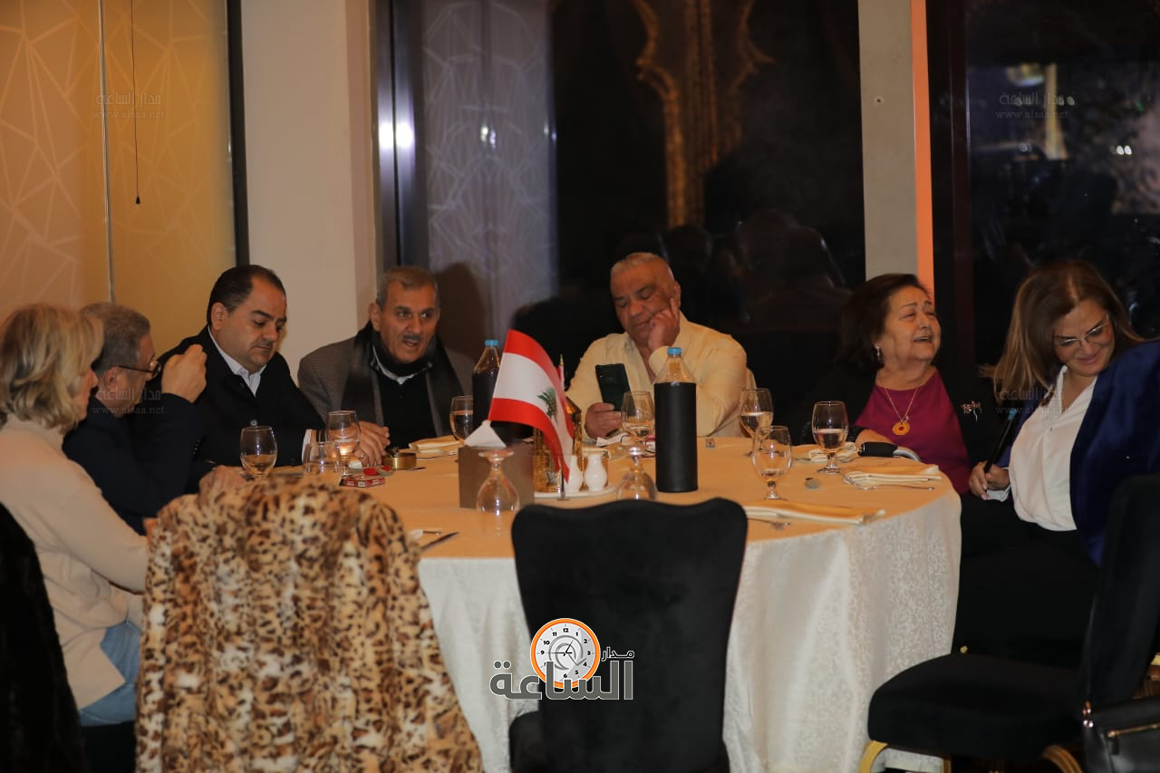 Madar Al-Saa Images 0.49251492107155004