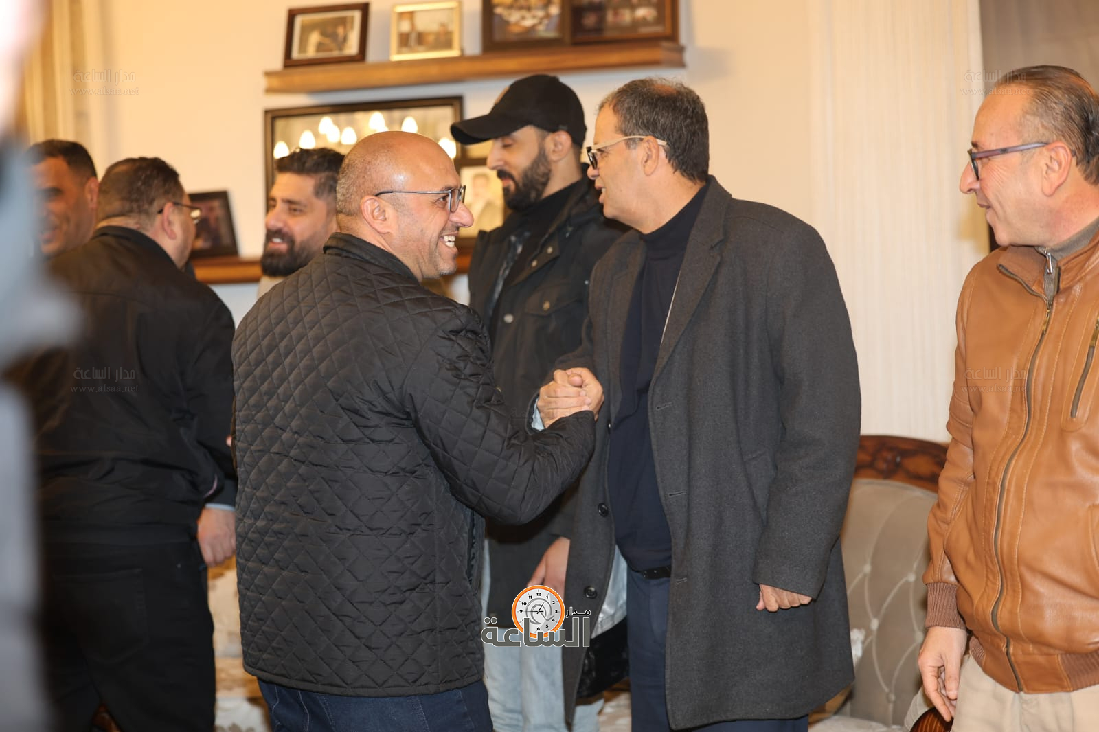 Madar Al-Saa Images 0.12385319869703815